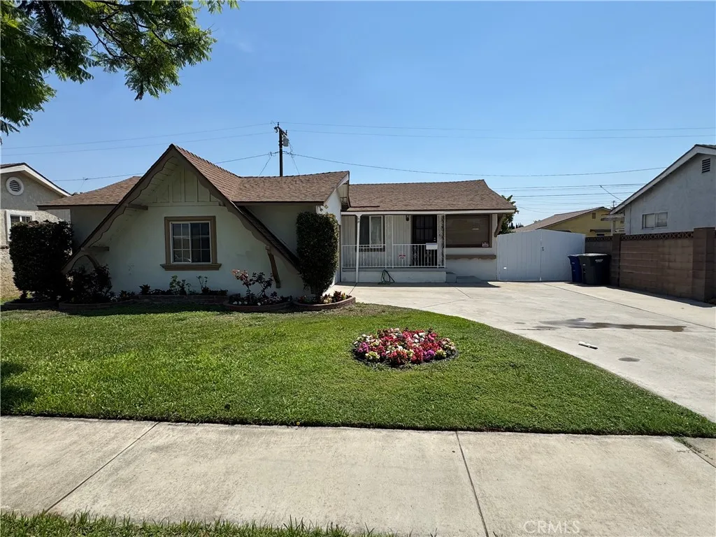 Lakewood, CA 90715