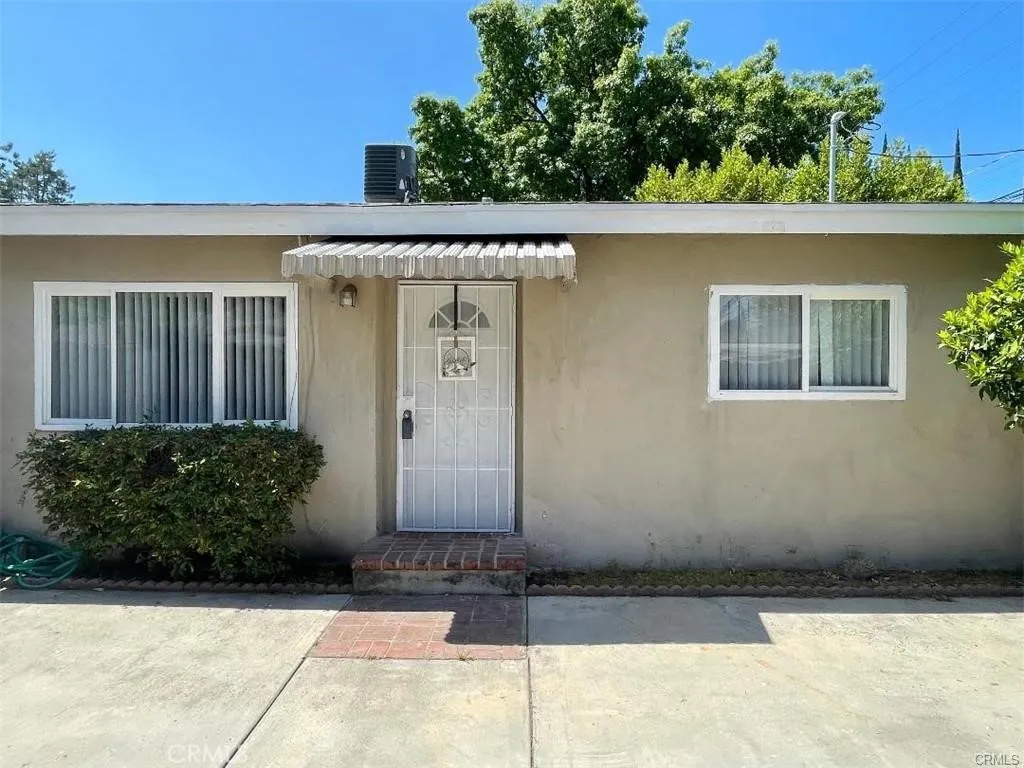 Woodland Hills, CA 91364