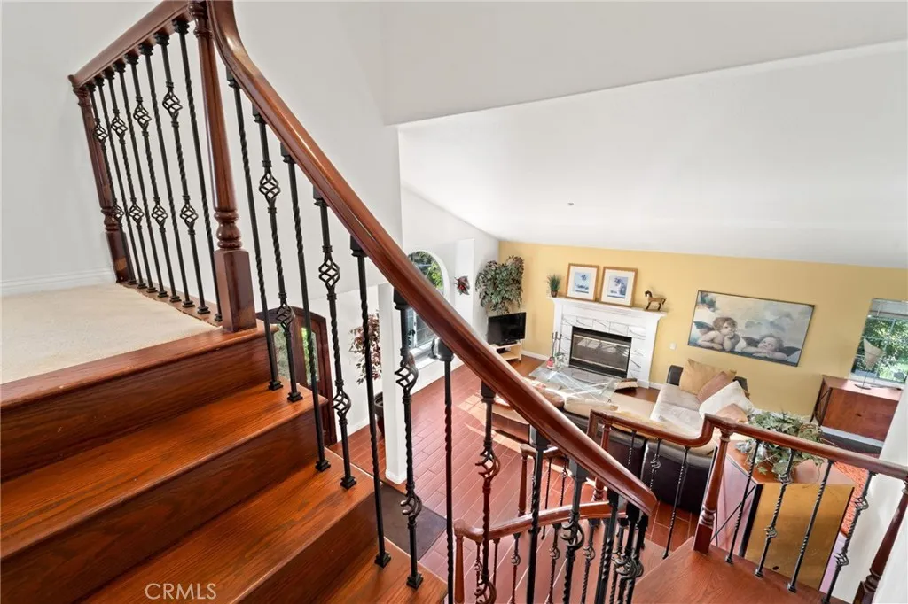 https://cdn.realtyfeed.com/cdn/127/306534523/c32f30975b31ecdf2586a734fa66e53a.webp