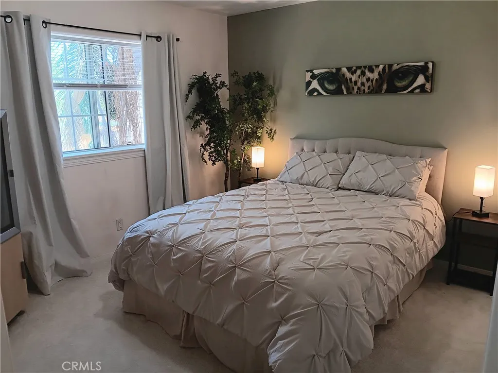 https://cdn.realtyfeed.com/cdn/127/306534523/e73b4087eb0db5bdbcbaa70e0966949c.webp