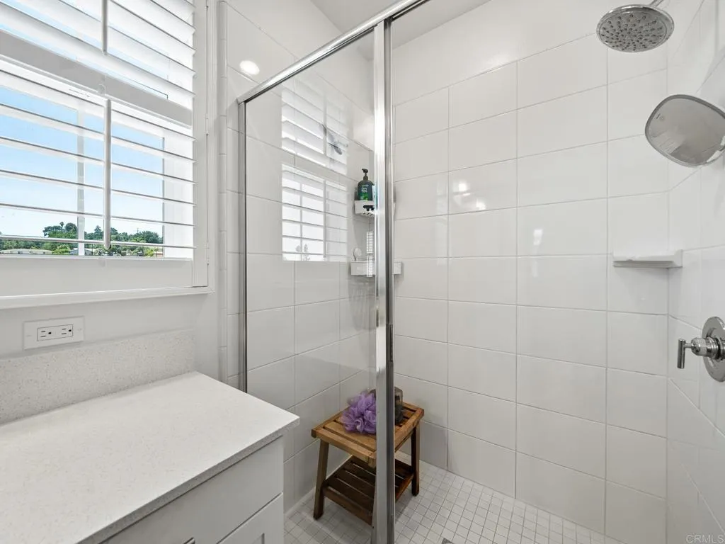 https://cdn.realtyfeed.com/cdn/127/306534533/be7cfc606f4583d5262ea15e6278ae9f.webp