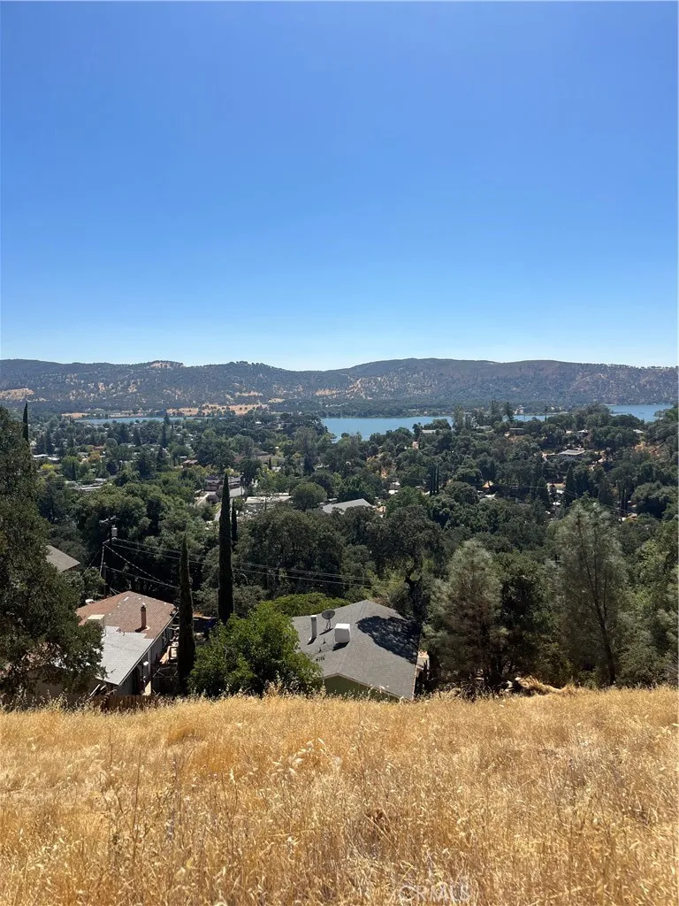 Clearlake Oaks, CA 95423