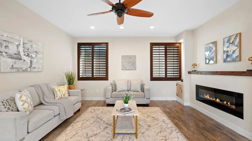 https://cdn.realtyfeed.com/cdn/127/306534564/d267a6cab570bbad33897224205baea7.webp