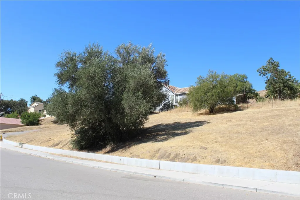 1301 L Street, San Miguel, CA 93451 - Photo 5 of 17, San Miguel, CA