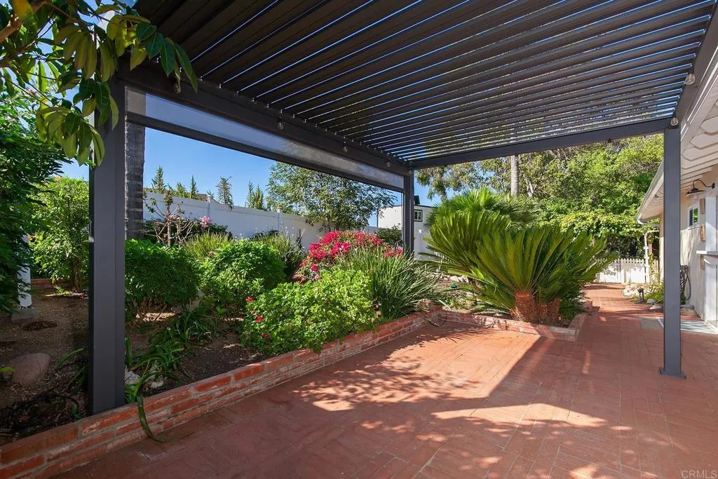 https://cdn.realtyfeed.com/cdn/127/306534662/b9ba3c1ecad462ce27c850d828c3346c.webp