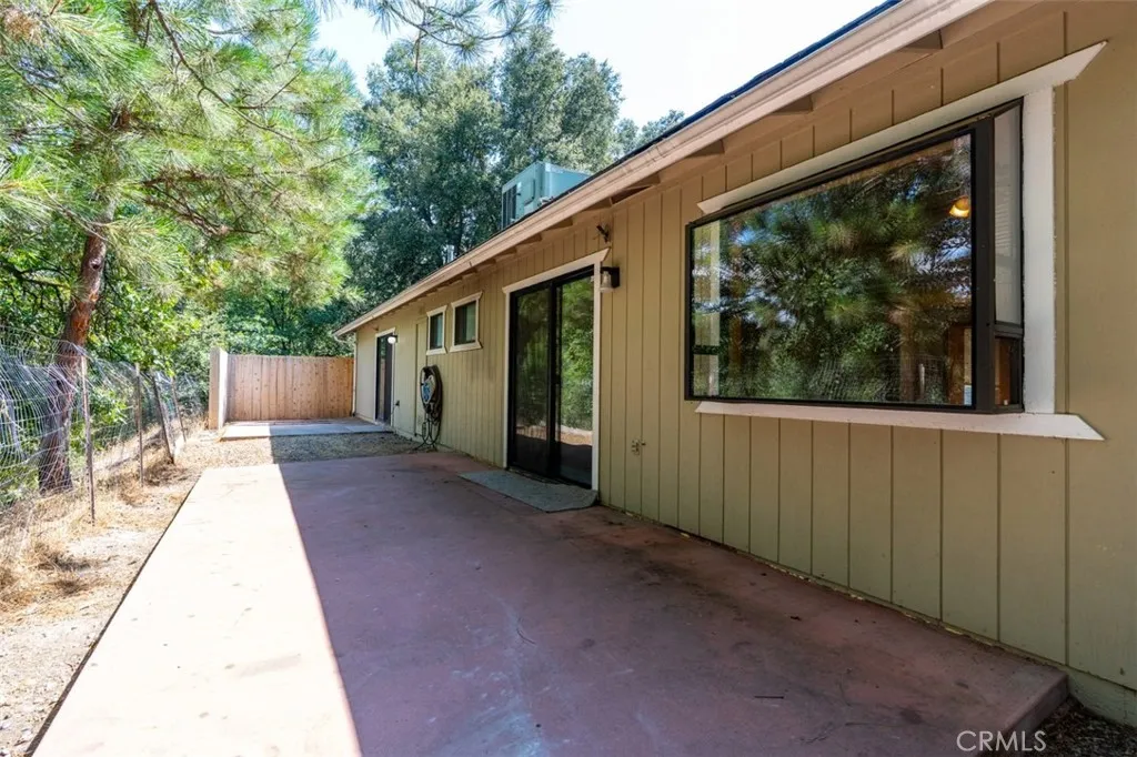 38475 Sierra Lakes Drive, Oakhurst, CA 93644 - Photo 2 of 56, Oakhurst, CA