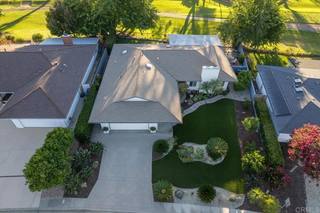 https://cdn.realtyfeed.com/cdn/127/306534670/38040aa45b8631fdf8d2891ad94d1ce7.webp