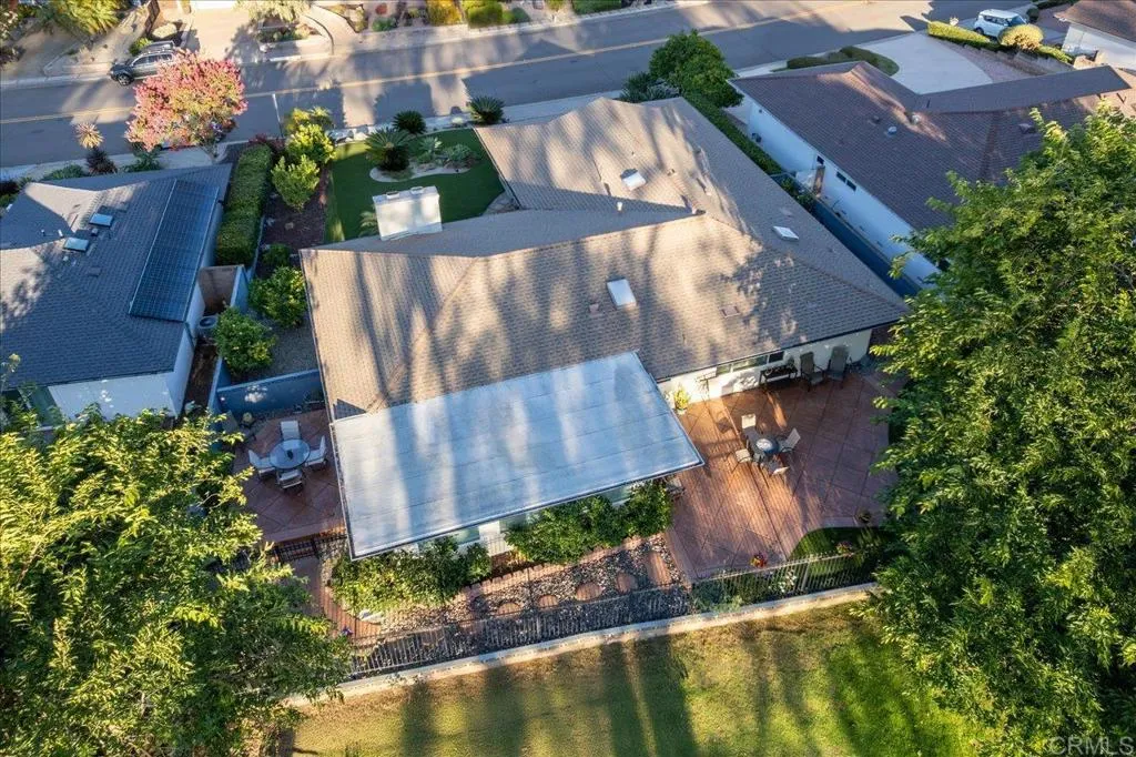 https://cdn.realtyfeed.com/cdn/127/306534670/83ad69de1a044e6d5b87be4821c0aab4.webp