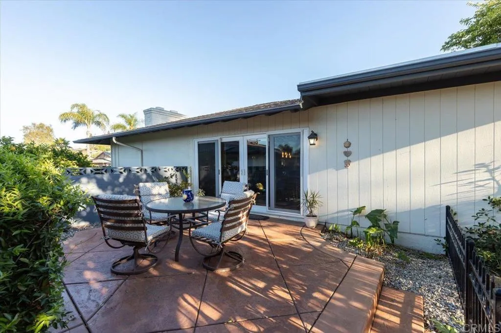 https://cdn.realtyfeed.com/cdn/127/306534670/83d8e31b982f111d3ca326456c8e91a5.webp