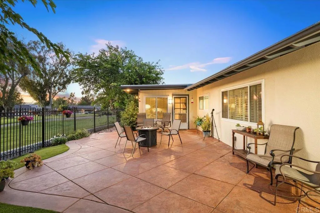https://cdn.realtyfeed.com/cdn/127/306534670/a1dbe966fda239191211a5673347aef3.webp