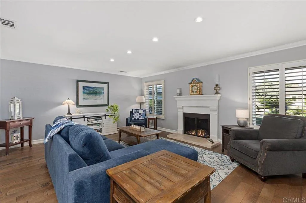 https://cdn.realtyfeed.com/cdn/127/306534670/a5a765409eab46b40724ed3d007e043c.webp