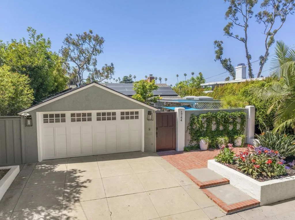 https://cdn.realtyfeed.com/cdn/127/306534682/36336d947b6059f9aaf6788adddc6bcd.webp