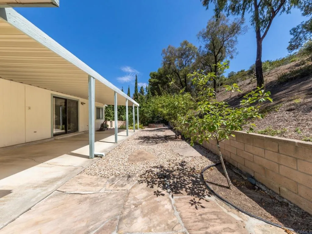 https://cdn.realtyfeed.com/cdn/127/306534719/2b87abbaddee2ef33e50a2ed2b73d78b.webp