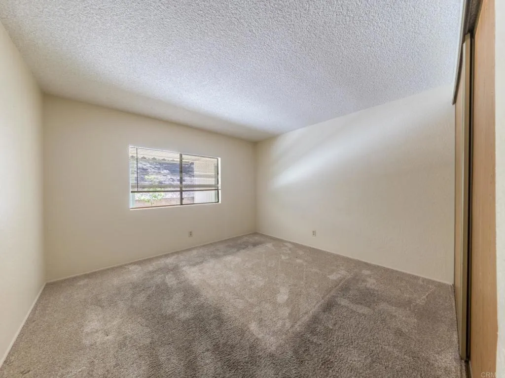 https://cdn.realtyfeed.com/cdn/127/306534719/9c52c8deae621f122ee5d1e07fd5f17a.webp