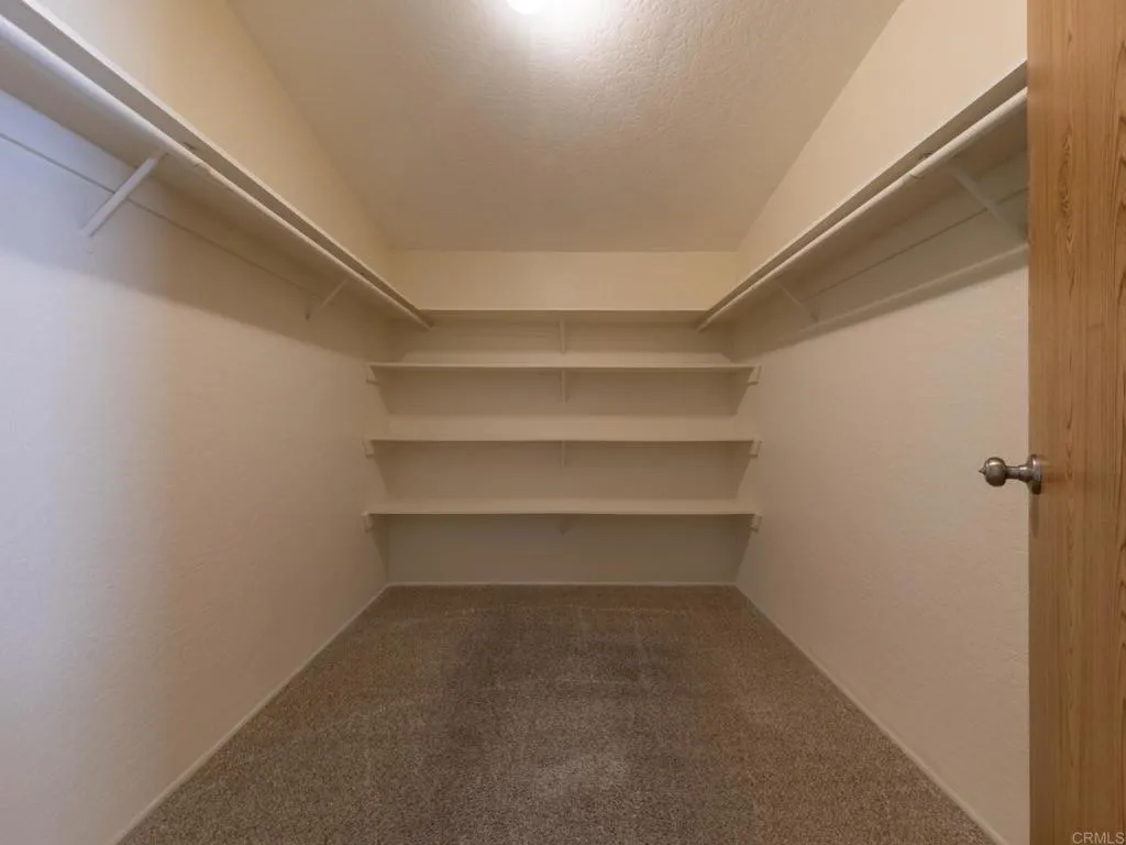 https://cdn.realtyfeed.com/cdn/127/306534719/ba1a01b1b9f5eb5ba3256034199bfb82.webp