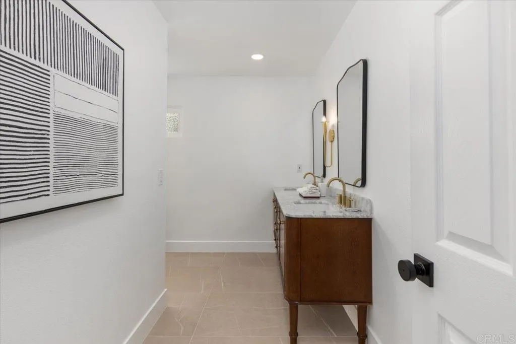 https://cdn.realtyfeed.com/cdn/127/306534722/9dcfbd951ed28374083adad6cde4d9d9.webp