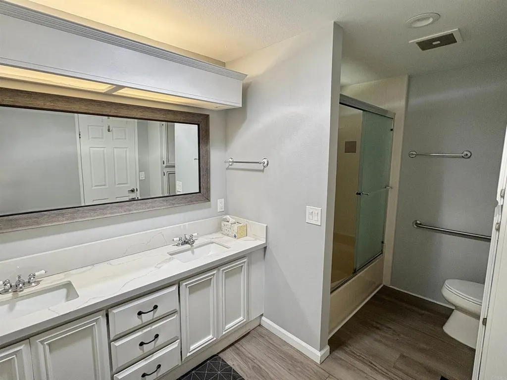 https://cdn.realtyfeed.com/cdn/127/306534732/beb88b5e0673482d2735b616ec1bcba8.webp