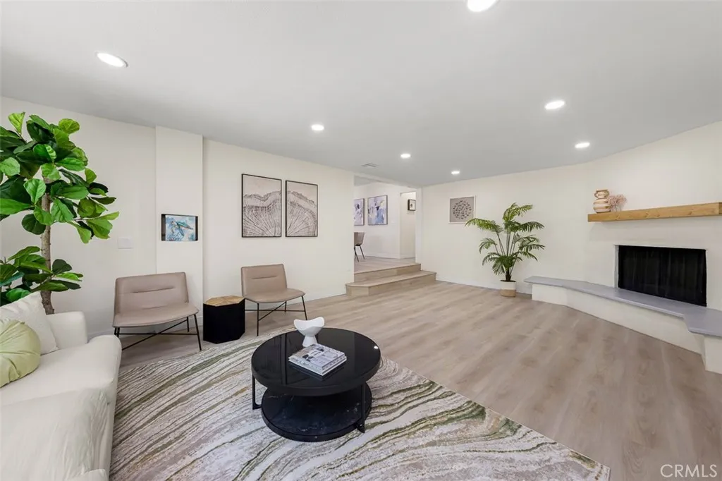 https://cdn.realtyfeed.com/cdn/127/306534778/3371591a62748986ce74f93e03af8219.webp