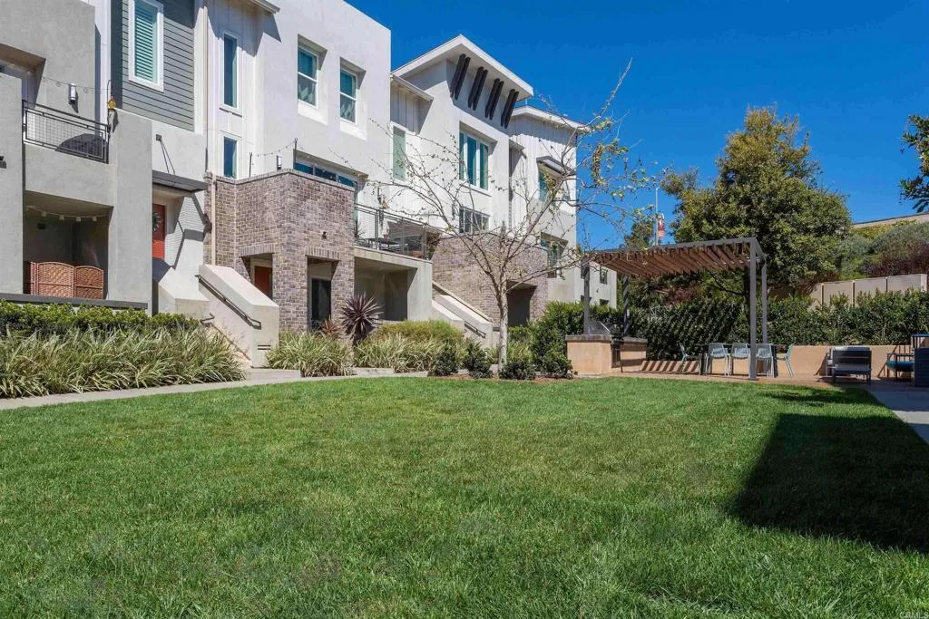 Photo #29: PTP2506743 Listing: Photo #29