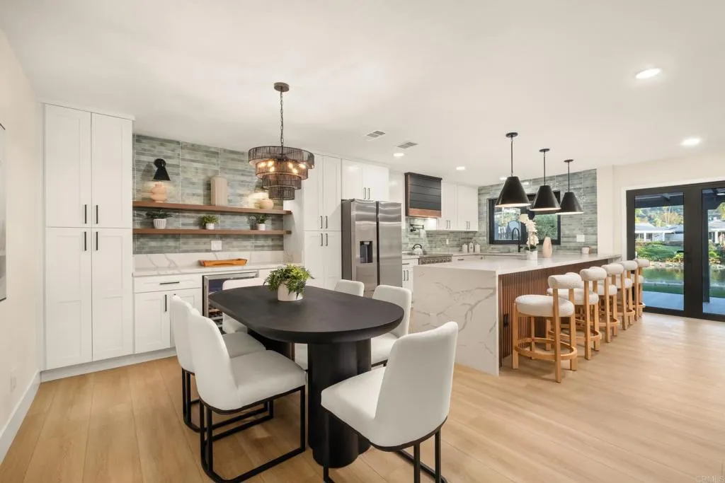 Photo #5: PTP2506737 Listing 