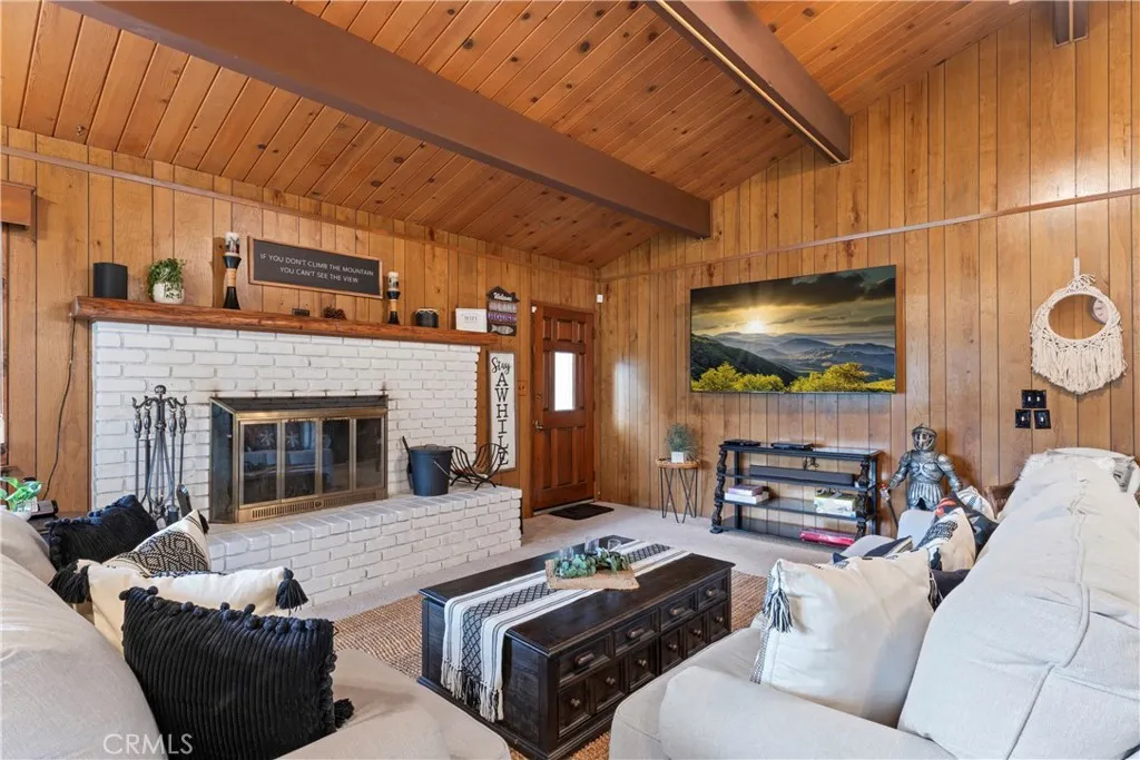 633 Arth Drive, Crestline, CA 92325 - Photo 5 of 44, Crestline, CA