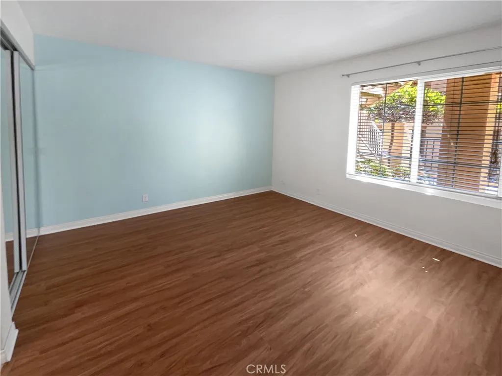 https://cdn.realtyfeed.com/cdn/127/306534904/03989a0a7a797dc3698745c7ba29bdf0.webp