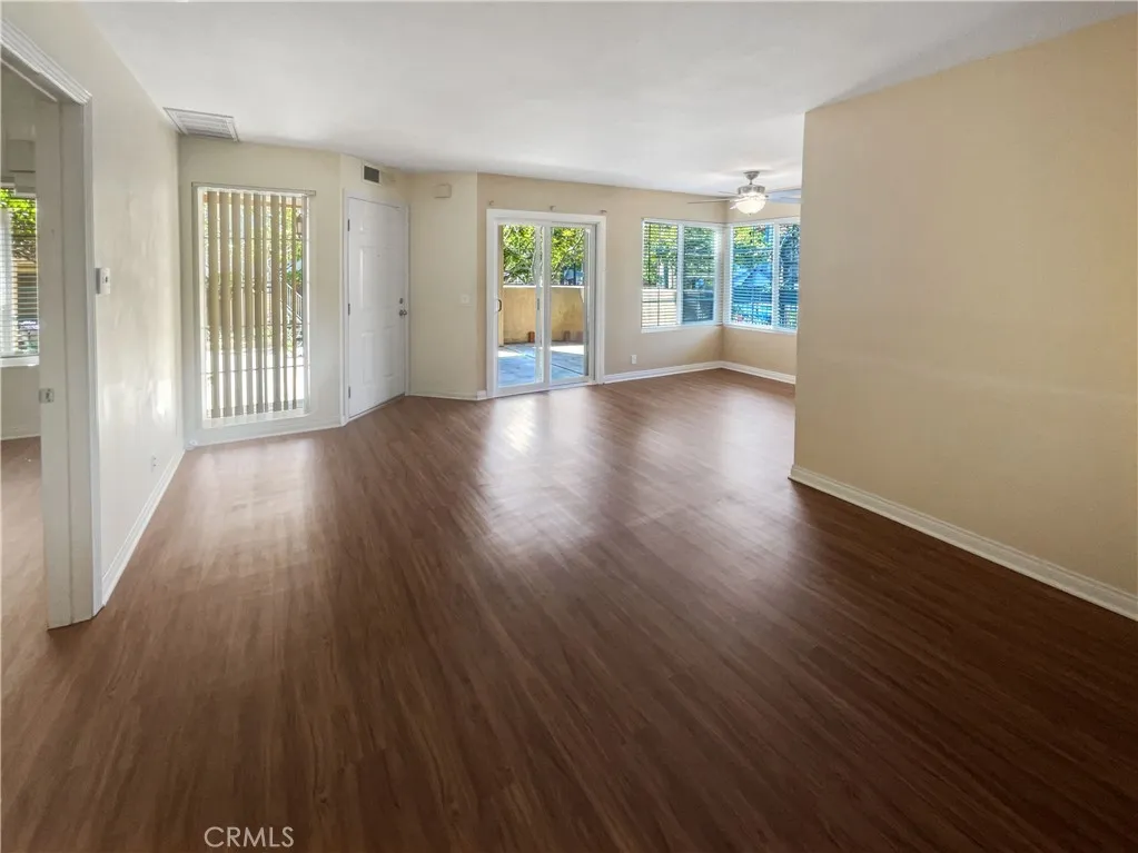 https://cdn.realtyfeed.com/cdn/127/306534904/6fe188f6fc672e735b36160d13ec0017.webp