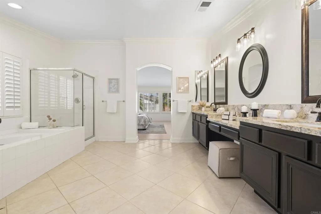 https://cdn.realtyfeed.com/cdn/127/306534945/2c6ea5762b7e751db4b7afd9bf3bab09.webp