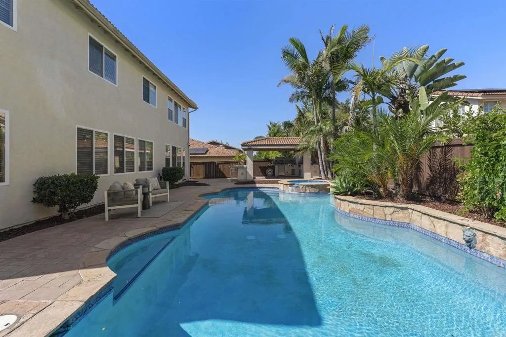 https://cdn.realtyfeed.com/cdn/127/306534945/533cd59db20d93471855cc59327322fa.webp