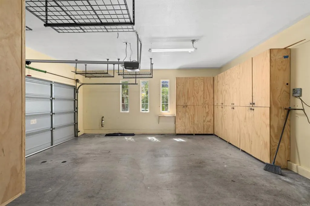 https://cdn.realtyfeed.com/cdn/127/306534945/9c0e9fa94b17f5f397715b1807b6db99.webp