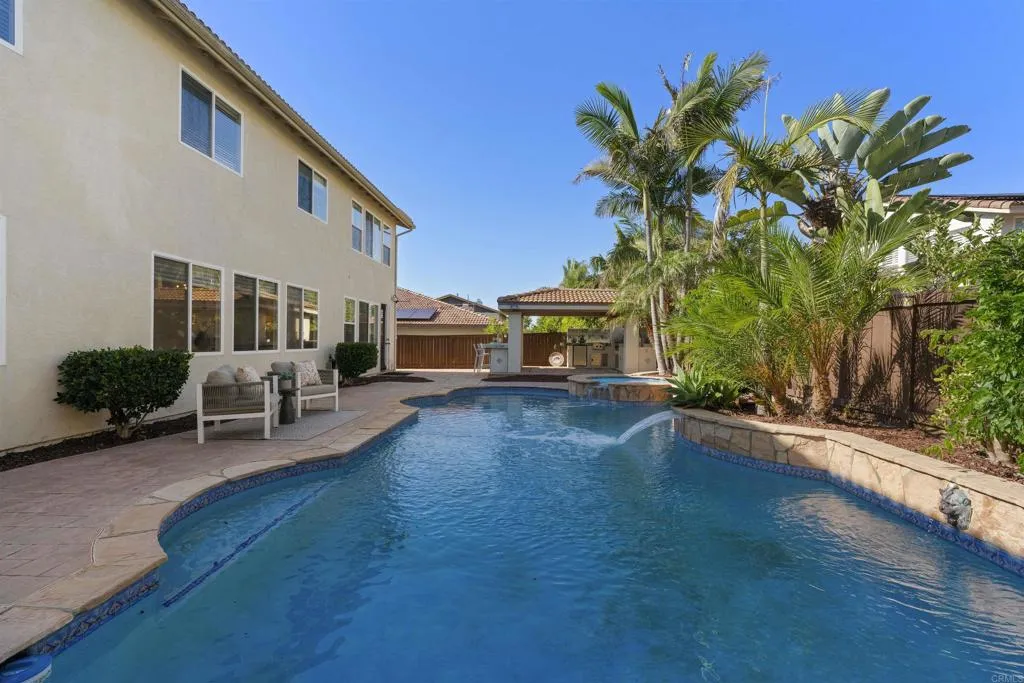 https://cdn.realtyfeed.com/cdn/127/306534945/a15c5af004a8e122f889af82afecd325.webp