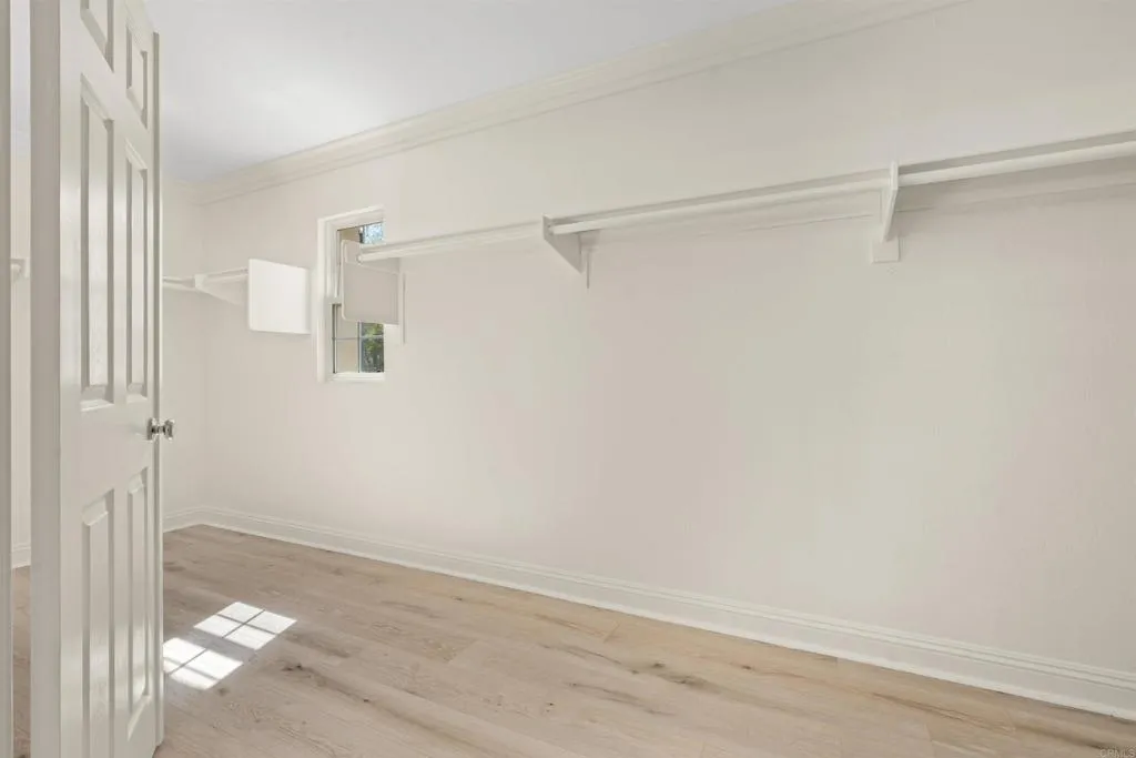 https://cdn.realtyfeed.com/cdn/127/306534945/ea22e81012c6e1ff2a49823154064aa7.webp