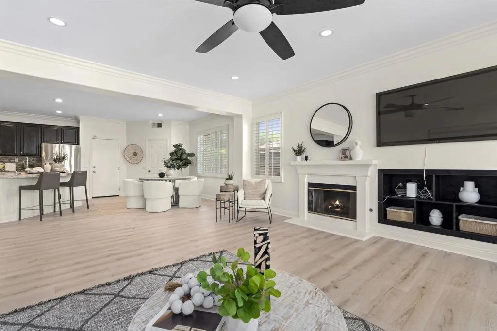 https://cdn.realtyfeed.com/cdn/127/306534945/f45e9de9419f025c551ec27d3cfcf007.webp