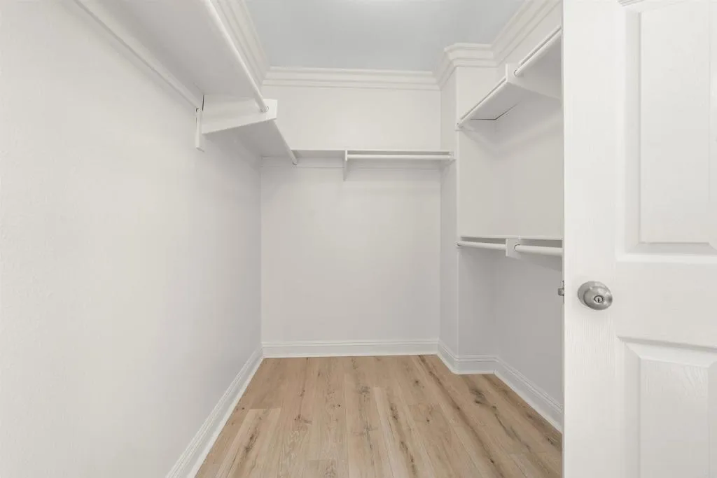 https://cdn.realtyfeed.com/cdn/127/306534945/f638ebac9bf5eb2de993e6e33f74ad5a.webp