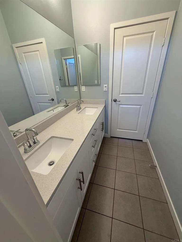 https://cdn.realtyfeed.com/cdn/127/306534965/ba447ee45b67af1e9f6ba1d8a8b7d80b.webp