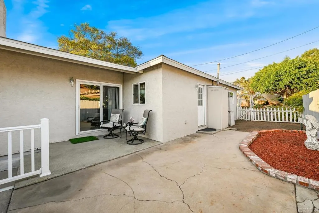 https://cdn.realtyfeed.com/cdn/127/306534966/7aef1ab92cb1f31506473b309cea43b9.webp