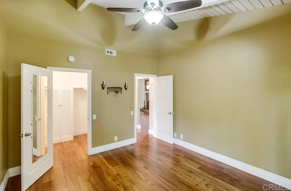 https://cdn.realtyfeed.com/cdn/127/306535006/d8b50cee0ec7e07ef676e8e48c456229.webp