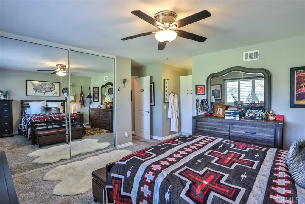 https://cdn.realtyfeed.com/cdn/127/306535038/add2c96f2c2eb8b868b357c01c8bd753.webp