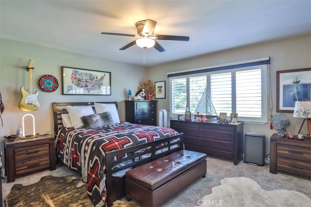 https://cdn.realtyfeed.com/cdn/127/306535038/e6ee1ff54cfdb16c951d0494ae4ea7c3.webp