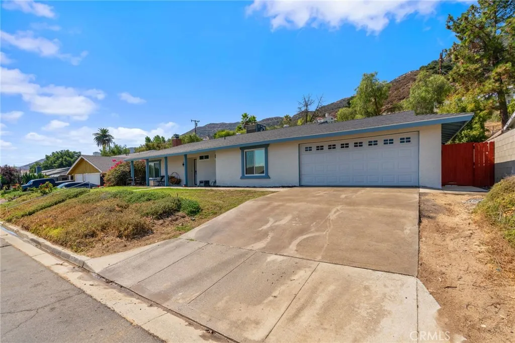 Lake Elsinore, CA 92530