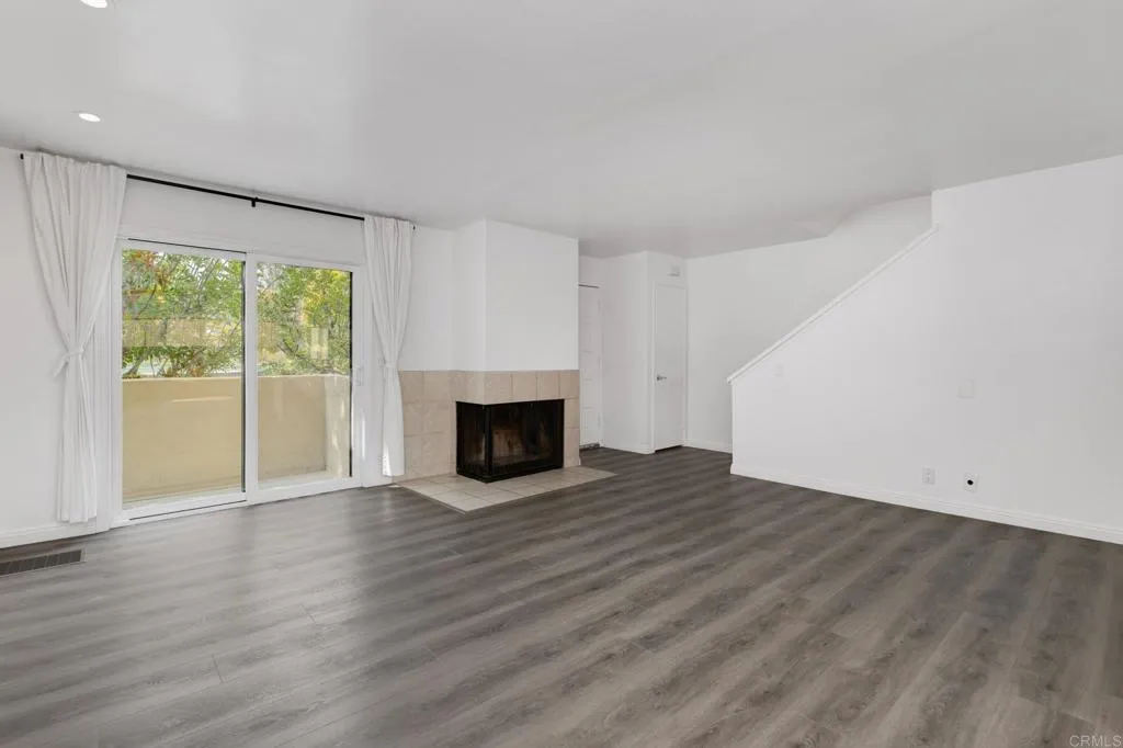 Photo #5: NDP2508634 Listing 