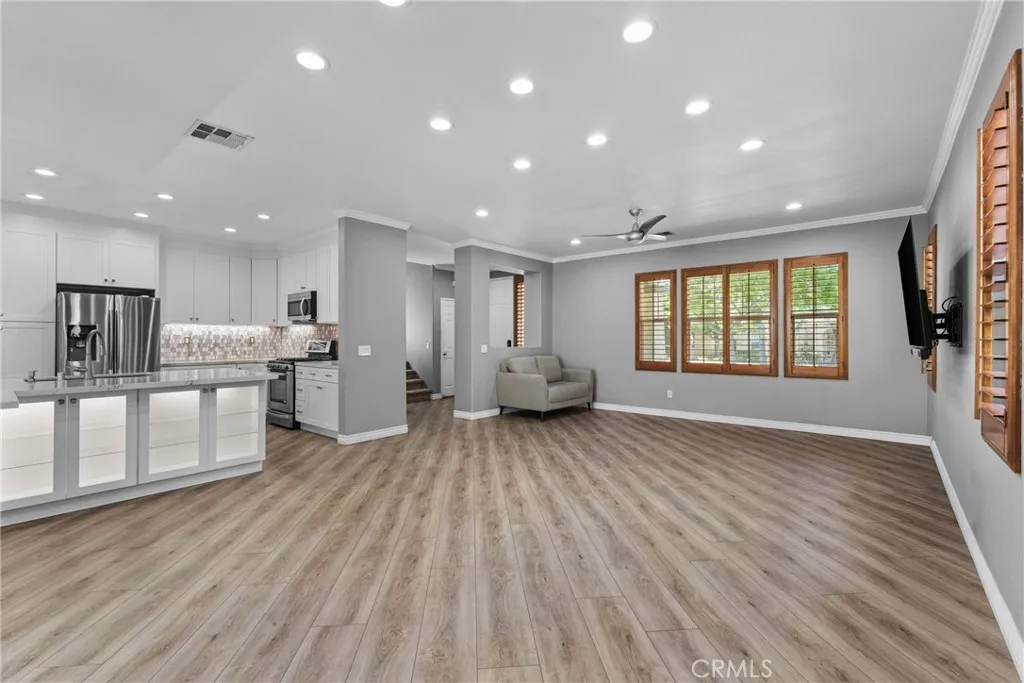 https://cdn.realtyfeed.com/cdn/127/306535122/3dbdb027a96a4bca42b4b5655cb67ac8.webp