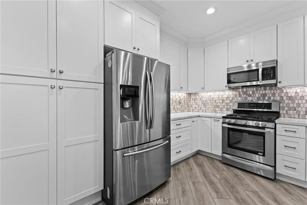 https://cdn.realtyfeed.com/cdn/127/306535122/a6a645b68af8924c577539b3225856b9.webp