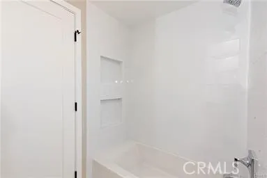 https://cdn.realtyfeed.com/cdn/127/306535165/2e982e0bcb870dd40ecbe9f58cb26433.webp