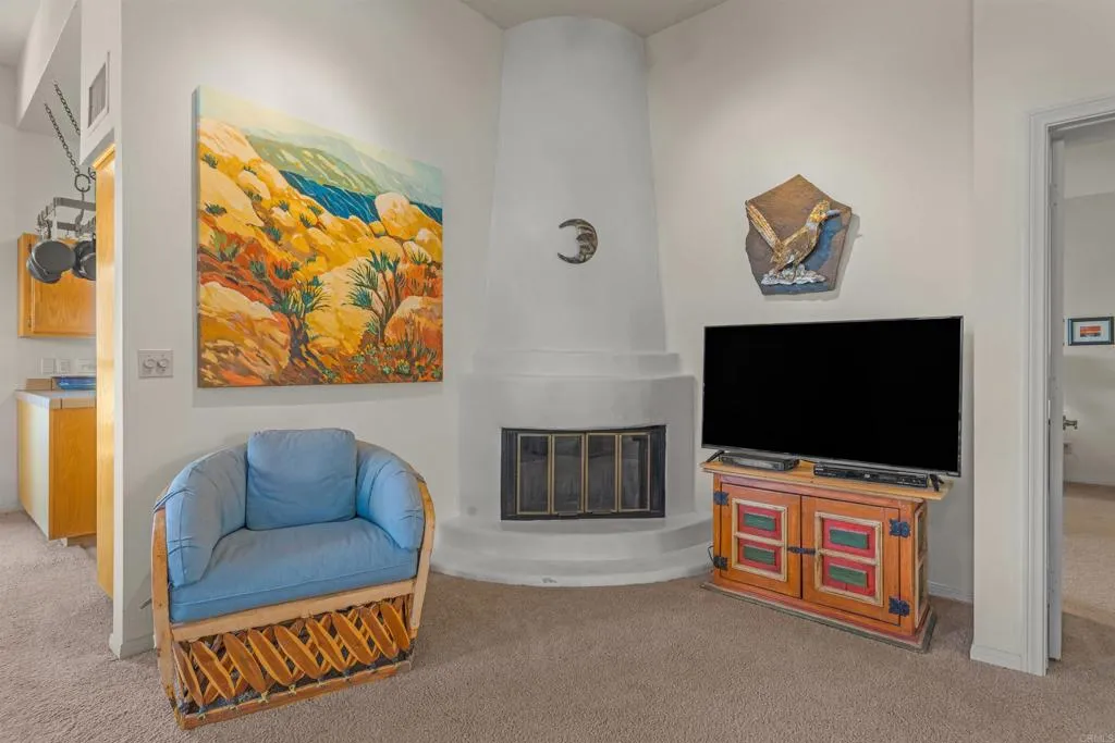 https://cdn.realtyfeed.com/cdn/127/306535176/f2a147d3856a02e6941ca835bd511b35.webp