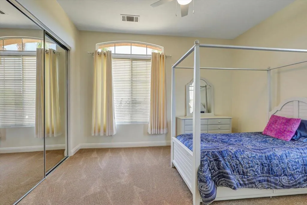 https://cdn.realtyfeed.com/cdn/127/306535178/1e125fb75b336bd99df7d5f76ab3667d.webp
