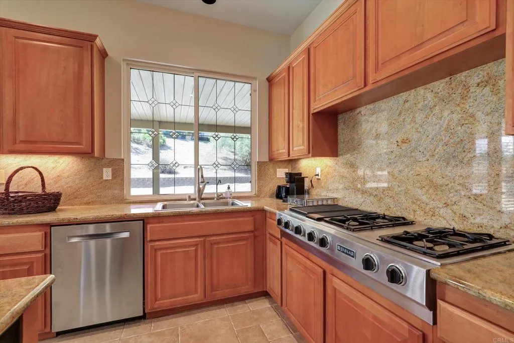 https://cdn.realtyfeed.com/cdn/127/306535178/b12d47a5223bf5c1bcee5aa5538497ac.webp