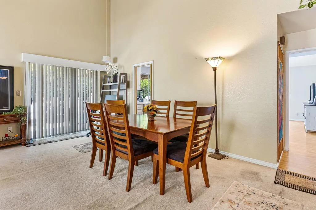 https://cdn.realtyfeed.com/cdn/127/306535191/e81ea1492789c3eff504aa074f40cfe8.webp