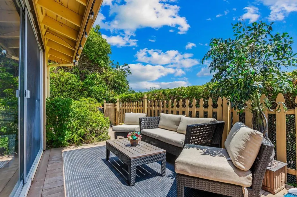 https://cdn.realtyfeed.com/cdn/127/306535191/f41c1221eb355f8a7be82e49302f5b46.webp