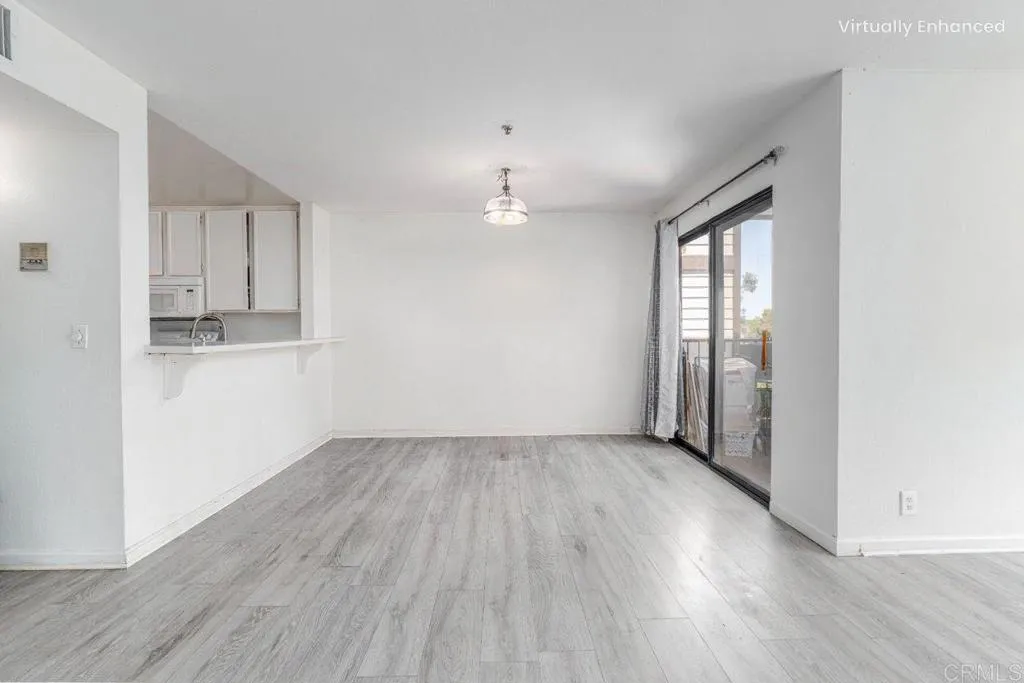 Photo #17: PTP2506757 Listing: Photo #17